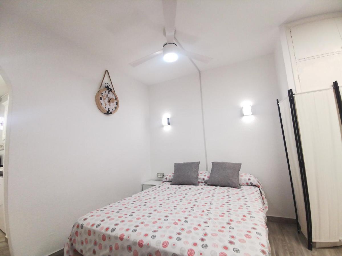 Sunny Apt With Terrace Coastal Area South Arona อาโรนา ภายนอก รูปภาพ