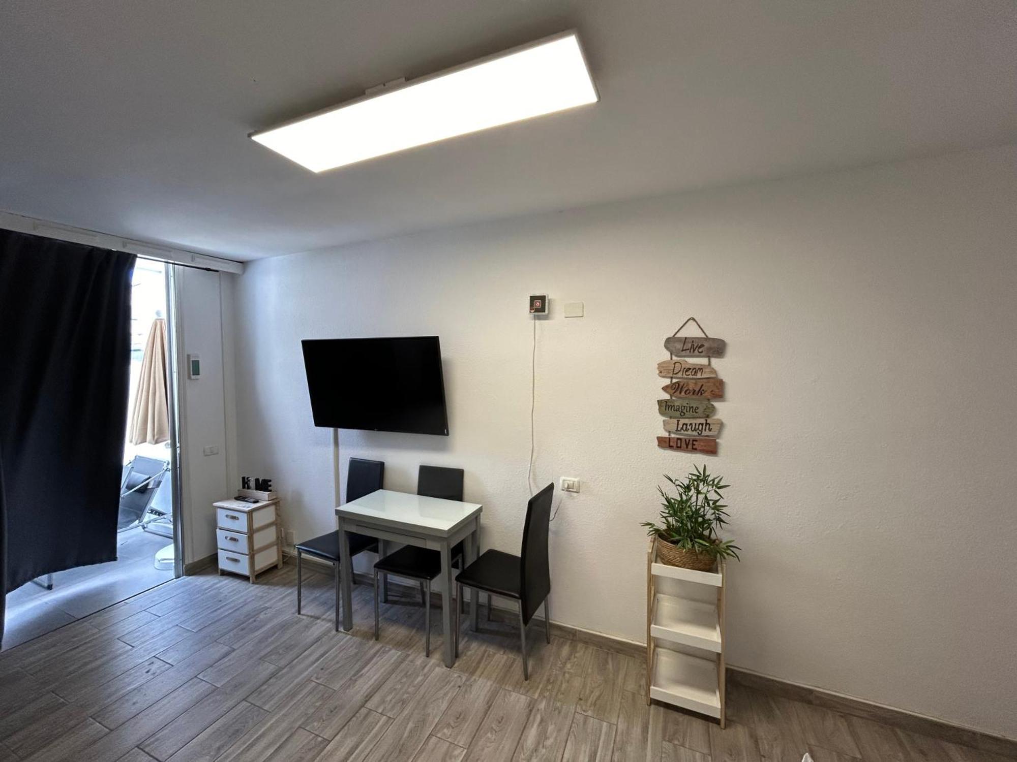 Sunny Apt With Terrace Coastal Area South Arona อาโรนา ภายนอก รูปภาพ