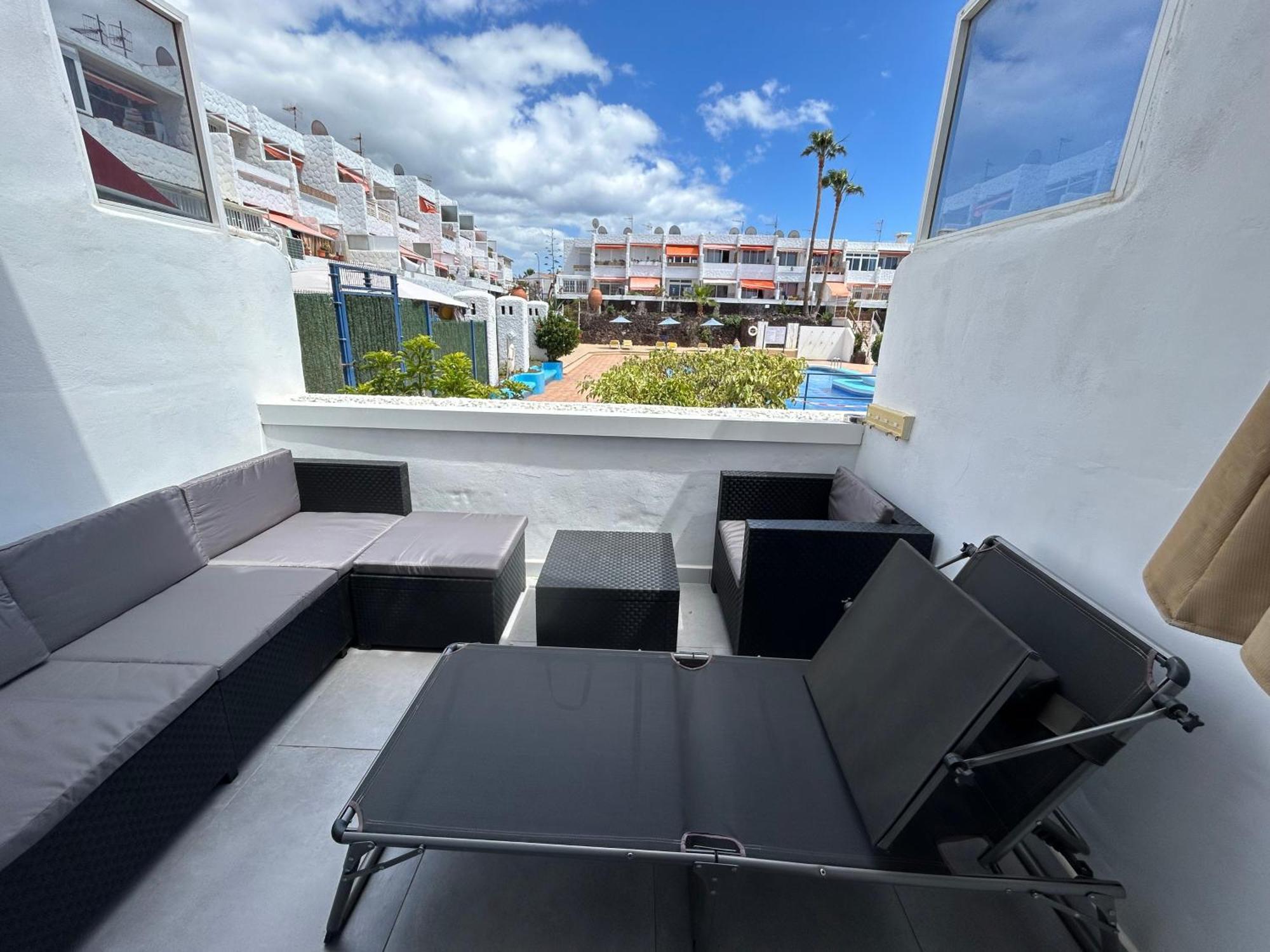 Sunny Apt With Terrace Coastal Area South Arona อาโรนา ภายนอก รูปภาพ